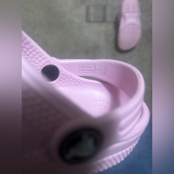 CROCS Kids Sandals - Soft Lavender - Picture 6 of 8